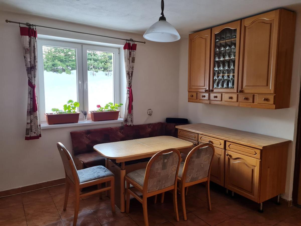 Stary Dom Hotel Oravská Polhora Eksteriør billede