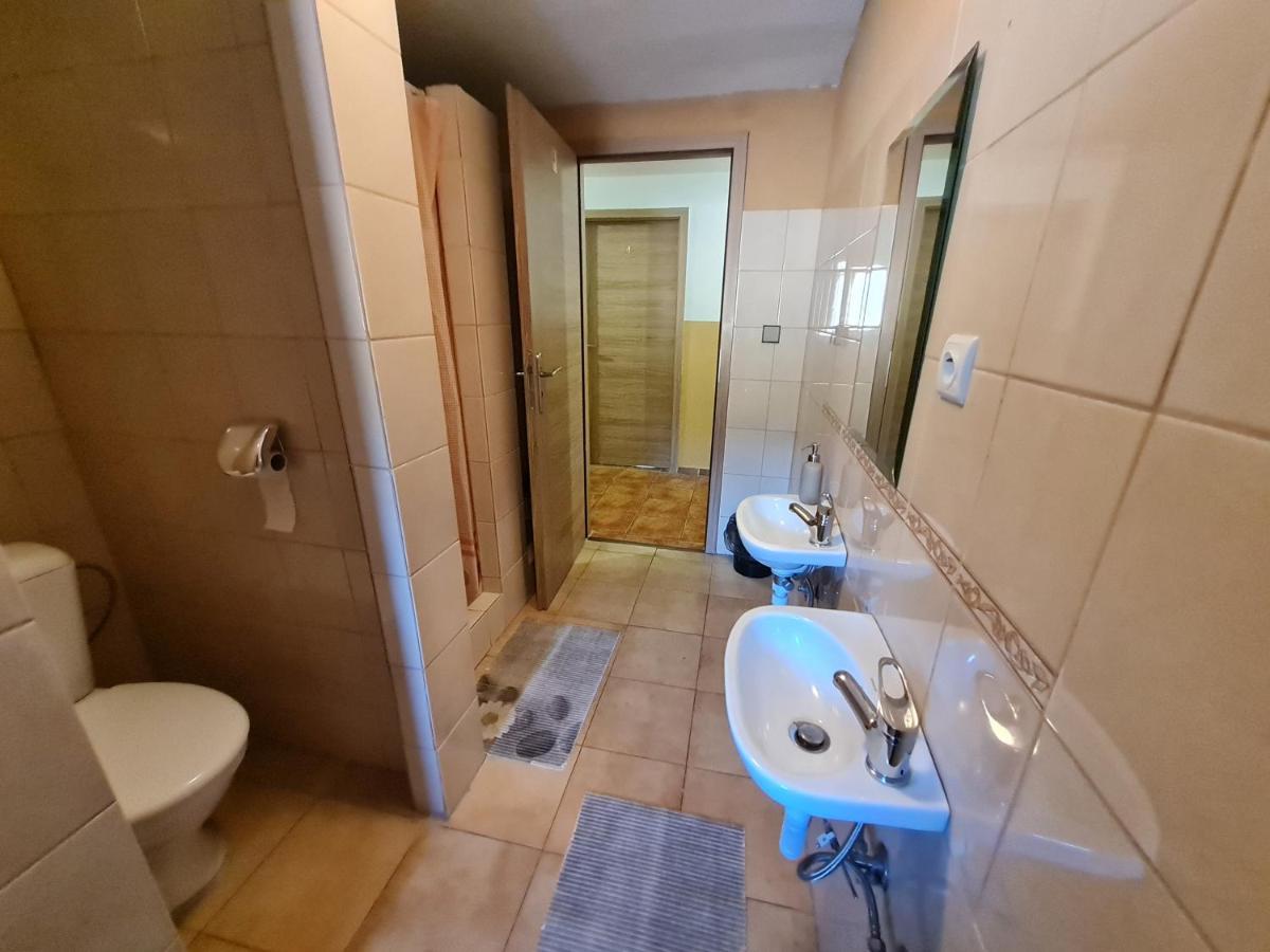 Stary Dom Hotel Oravská Polhora Eksteriør billede