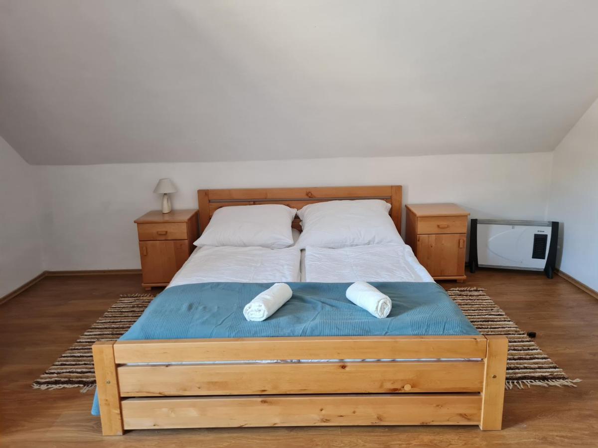 Stary Dom Hotel Oravská Polhora Eksteriør billede
