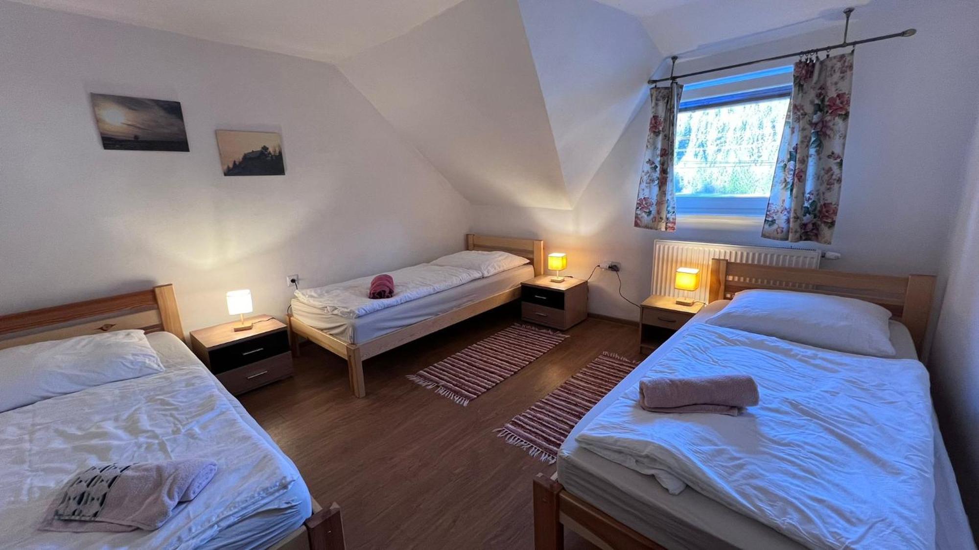 Stary Dom Hotel Oravská Polhora Eksteriør billede